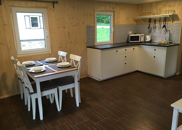 Penzion Nike Trio Riviera 게스트하우스 2*